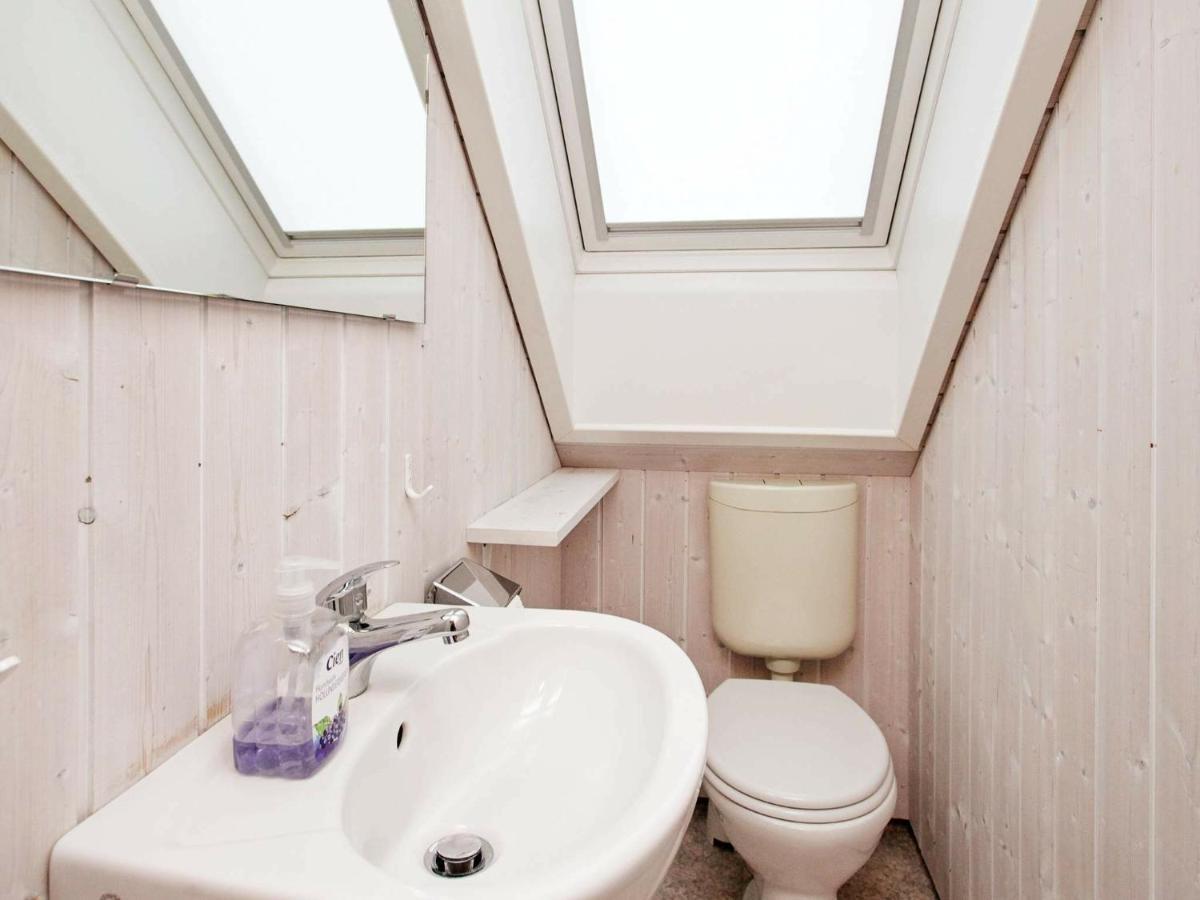 8 Person Holiday Home In Гельтинг Экстерьер фото