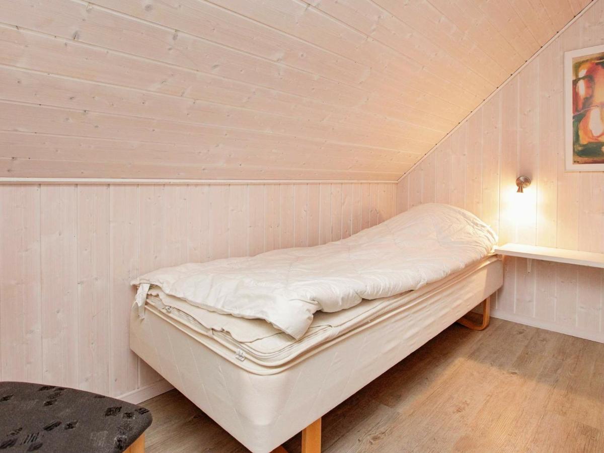 8 Person Holiday Home In Гельтинг Экстерьер фото